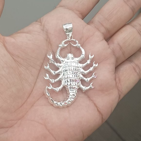 925 Sterling Silver Scorpio pendant